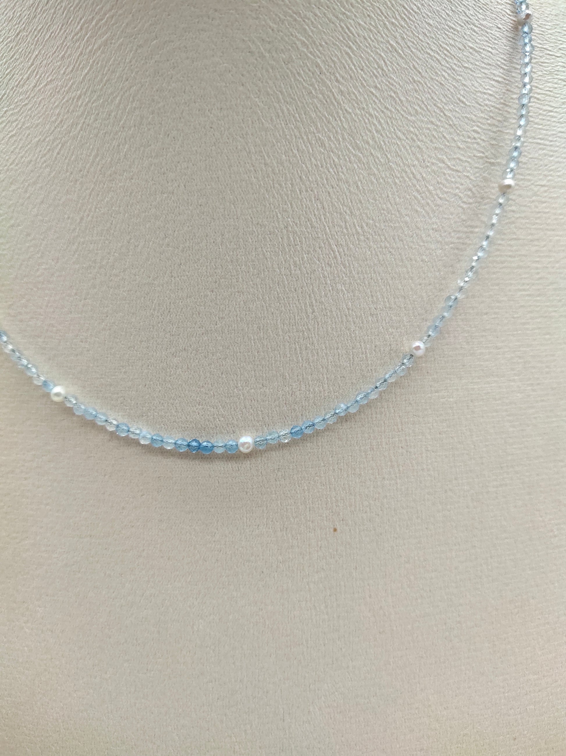 AQUAMARINE  WITH FRESHWATER PEARL NECKLACE