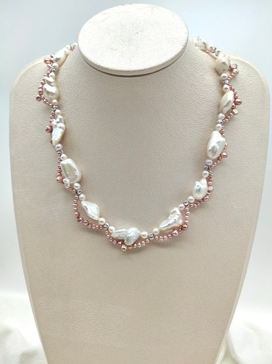 LACE KESHI PEARL NECKLACE