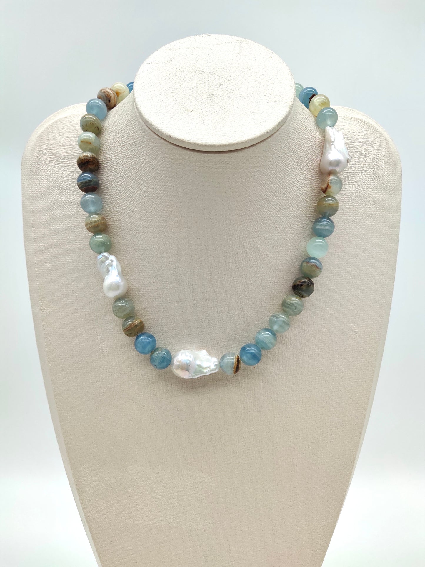 BLUE CALCITE NECKLACE WITH BAROQUE PEARL - HEALING & ELEGANT