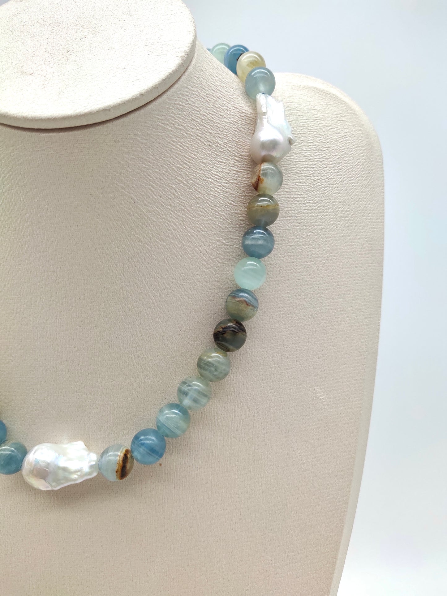 BLUE CALCITE NECKLACE WITH BAROQUE PEARL - HEALING & ELEGANT