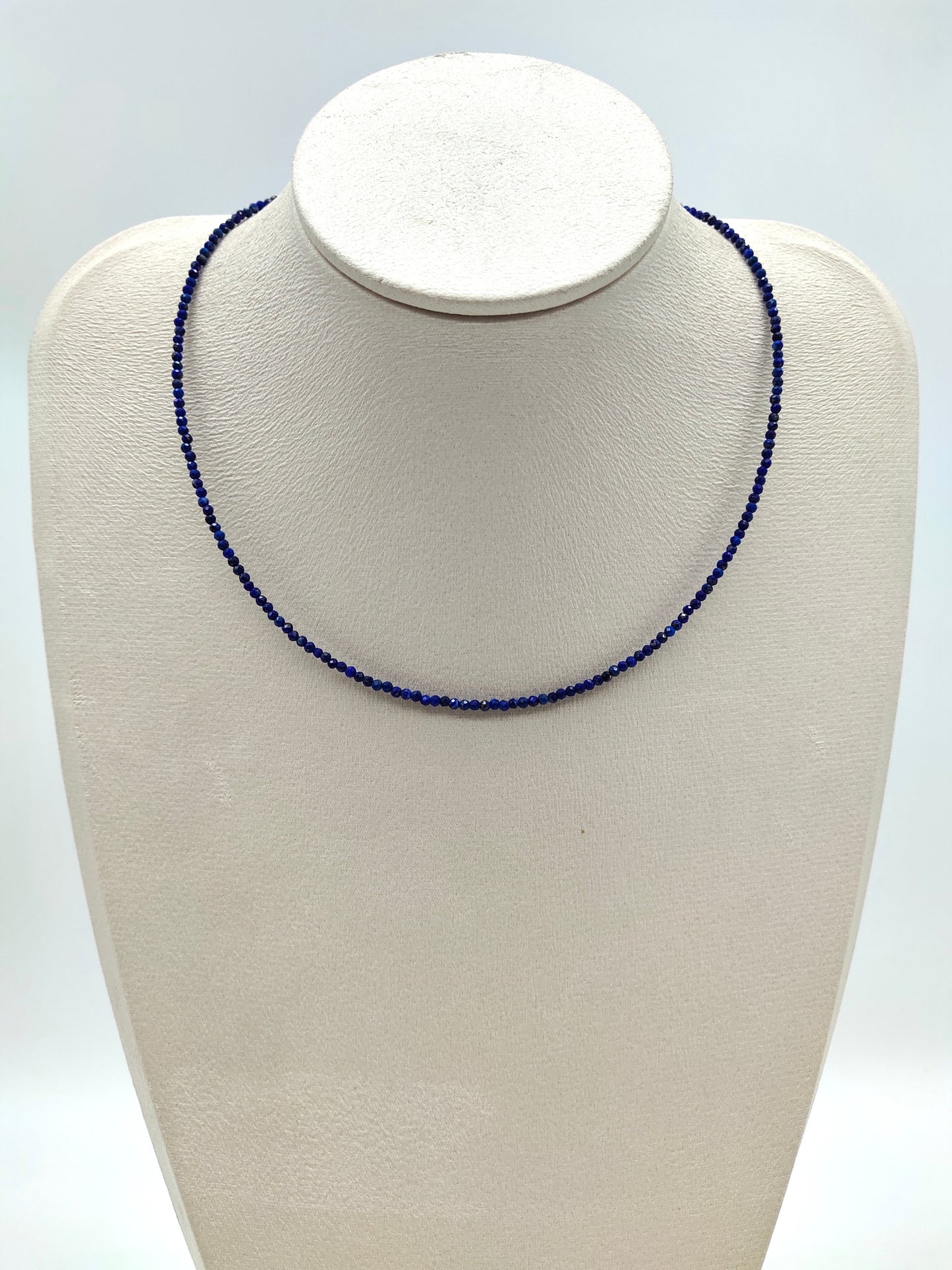 NATURAL LAPIS LAZULI NECKLACE