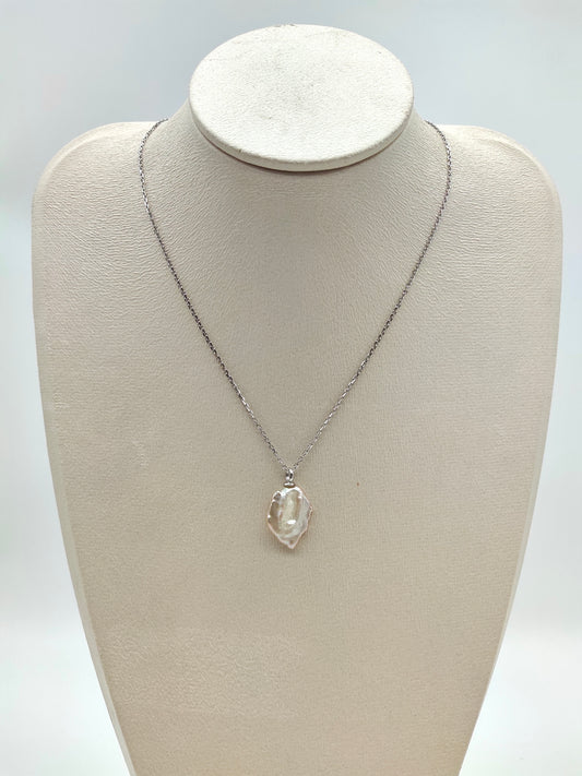 CHAMPAGNE KESHI PEARL PENDANT