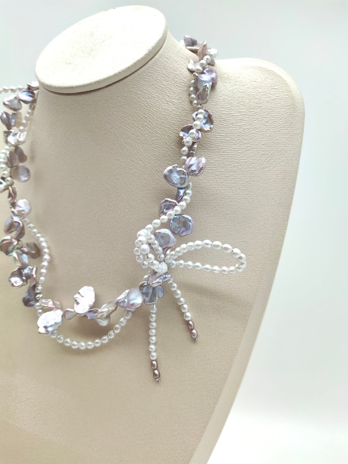 NATURAL KESHI PEARL TWIST NECKLACE