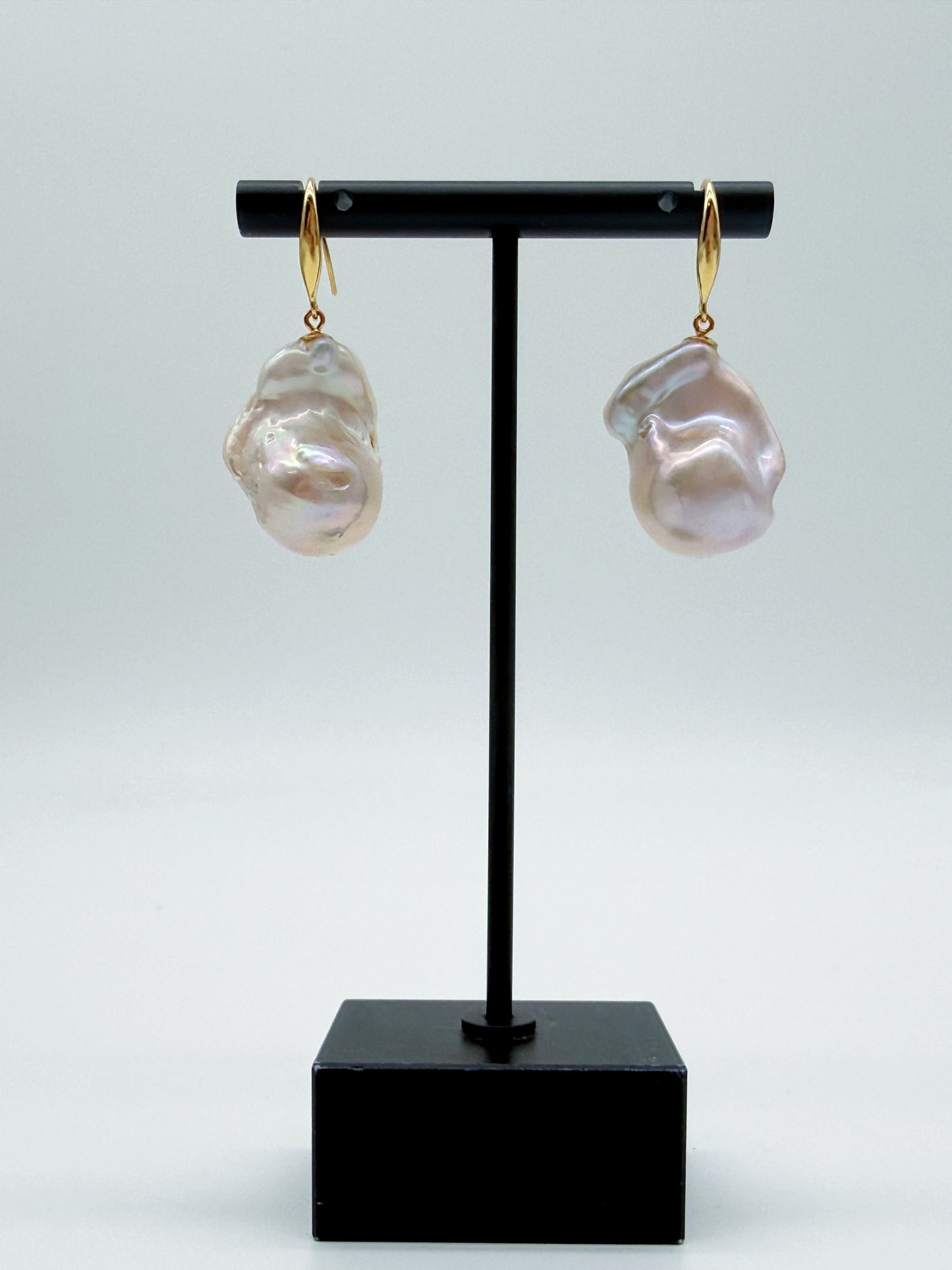 LIGHT PINK LARGE BAROQUE PEARL EARRINGS