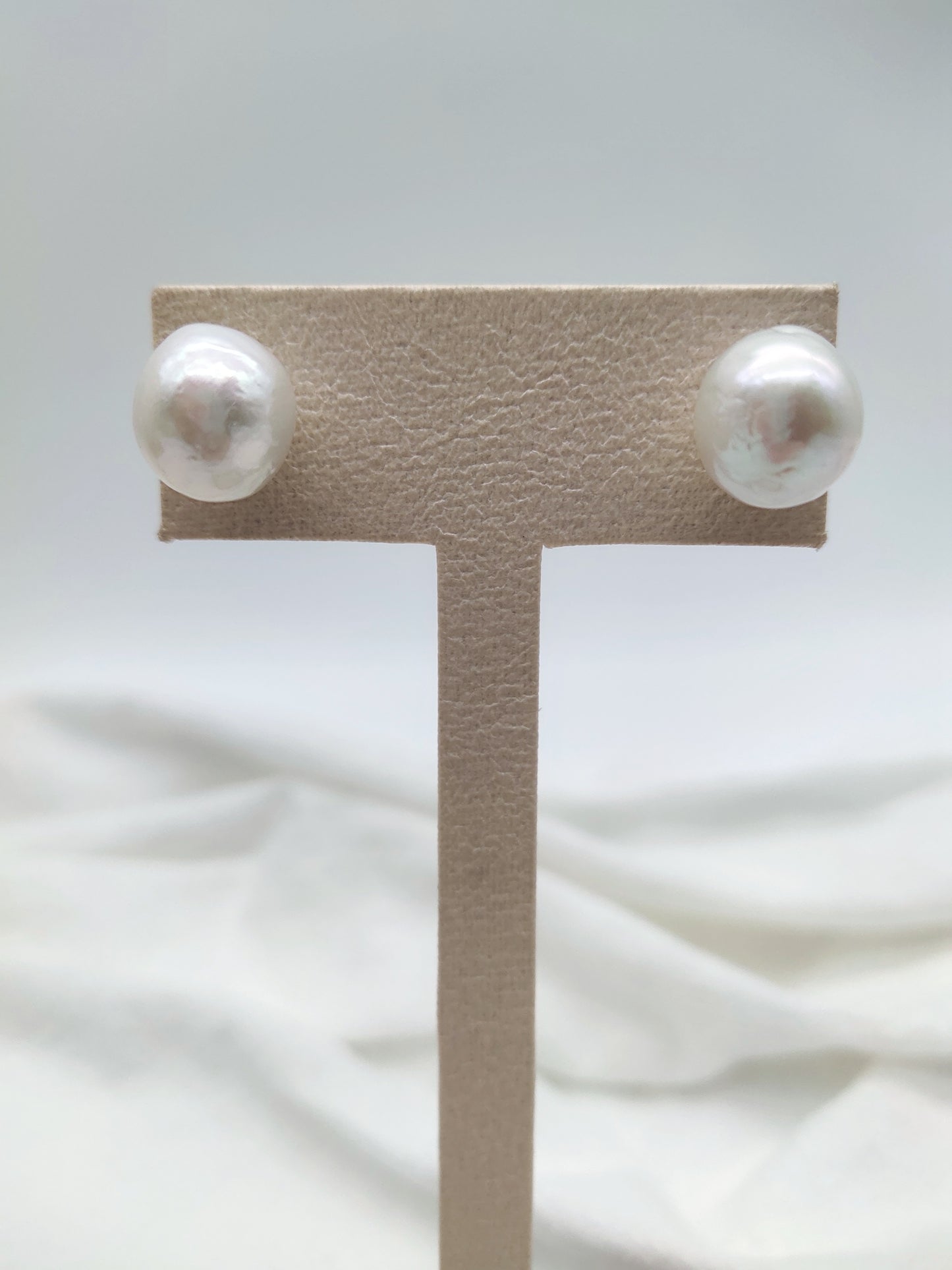 LARGE RIPPLE FRESHWATER PEARL STUD EARRINGS