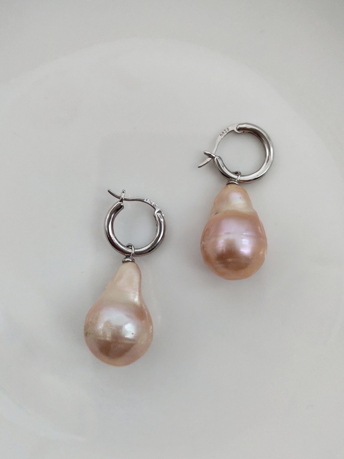 PEACH COLOUR BAROQUE PEARL EARRINGS - SPECIAL OFFER