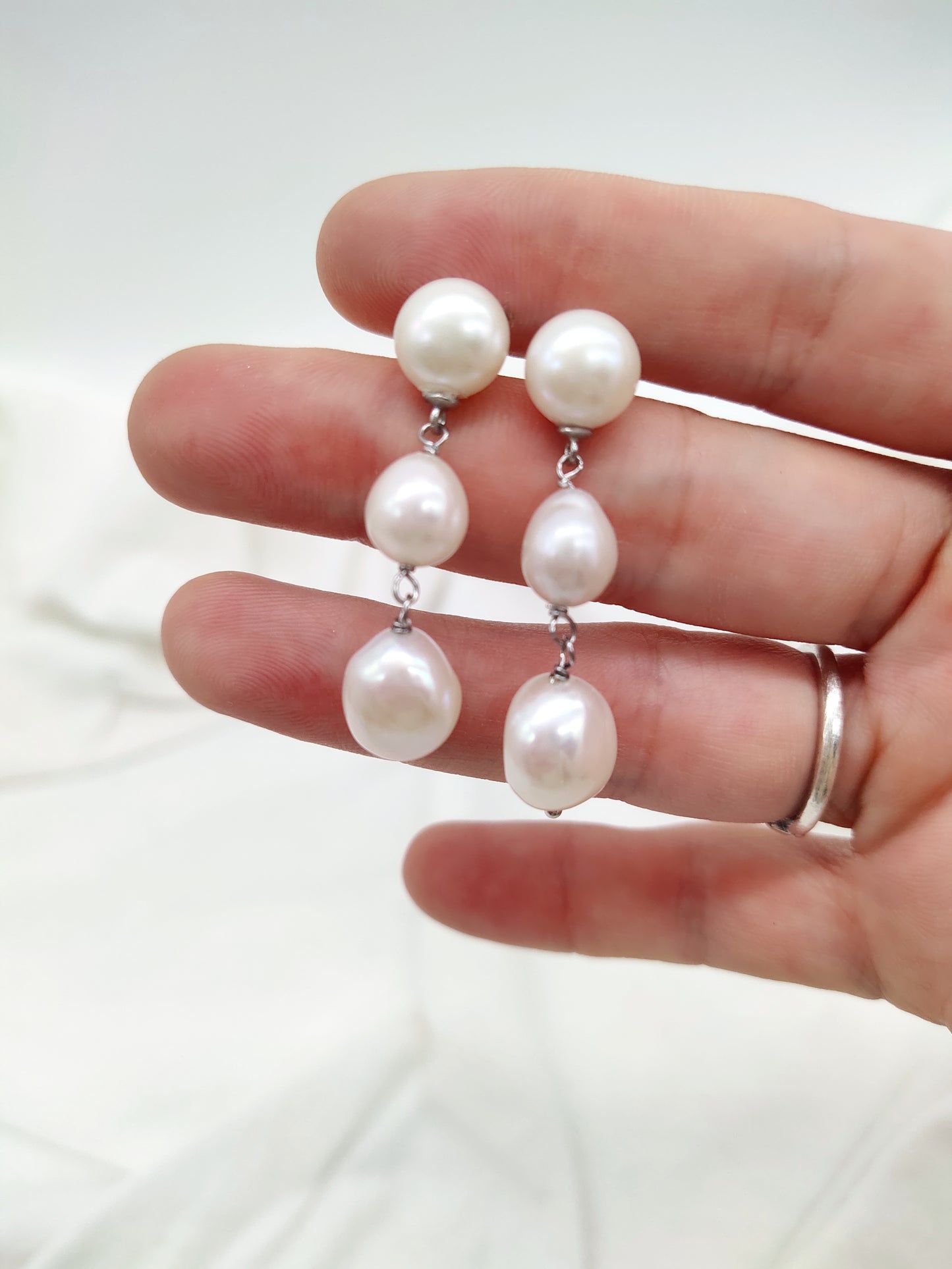 CUSTOM MADE PINK PEARL AND WHITE PEARL DROP EARRINGS