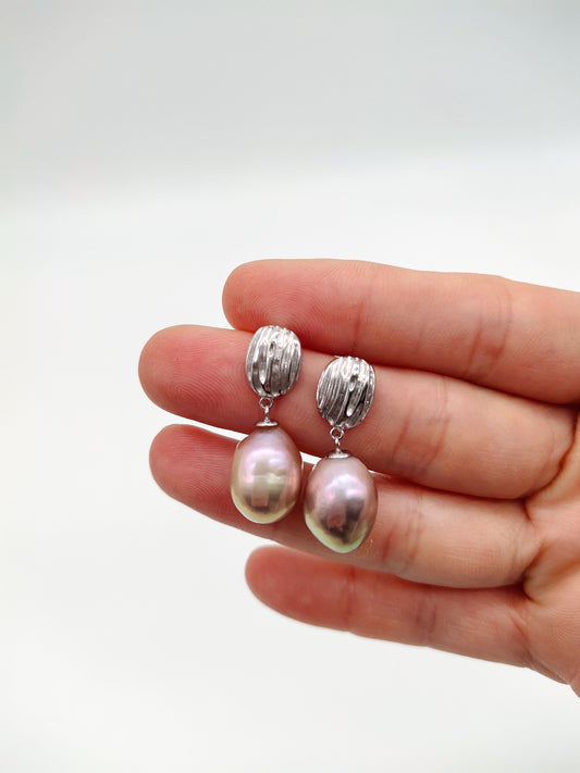 NATURAL PINK PEARL WITH GREEN LUSTER DROP EARRINGS