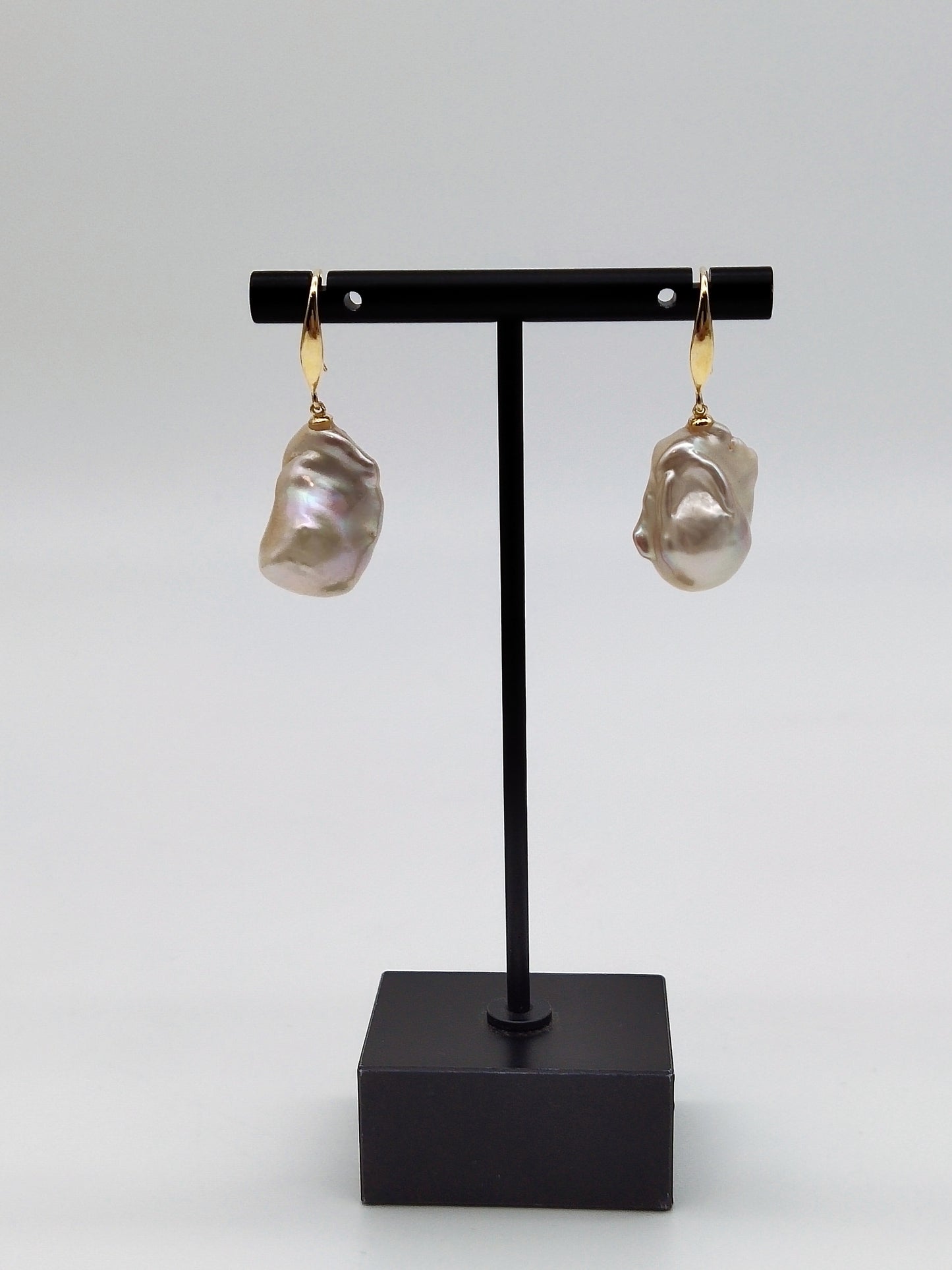 CHAMPAGNE BAROQUE PEARL EARRINGS