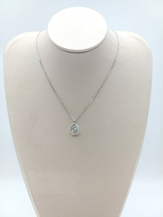 THE WHITE KESHI PEARL PENDANT