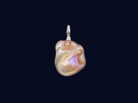 IRIDESCENT BAROQUE PENDANT(necklace excluded) - MOYZ