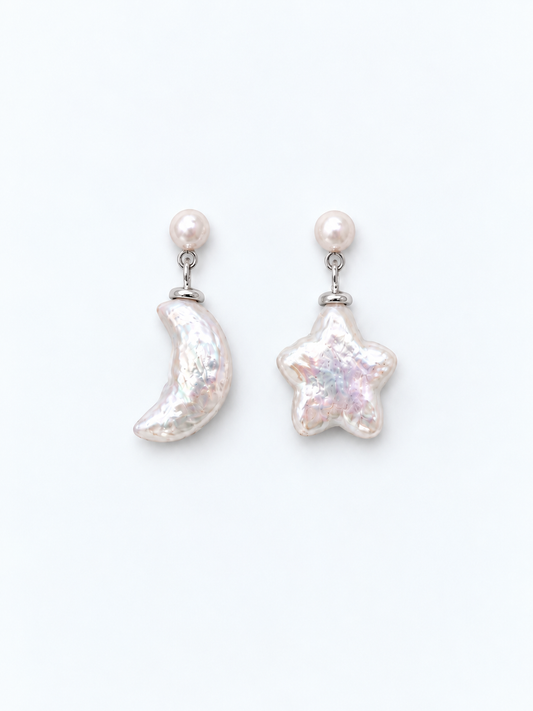 WHITE STAR & MOON PEARL EARRINGS