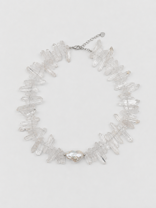 LARGE BAROQUE PEARL WITH CLEAR QUARTZ NECKLACE