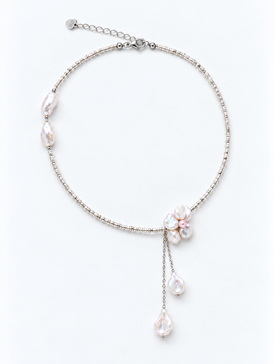 ROMANTIC BLOOM PEARL NECKLACE WITH SILVER BEADS