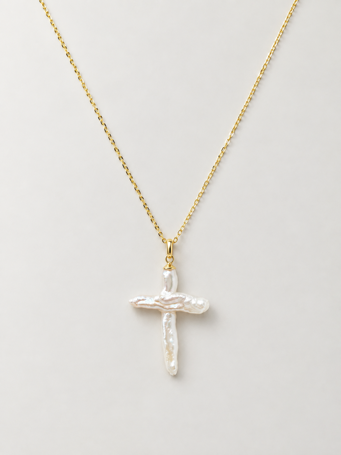 CROSS PEARL NECKLACE