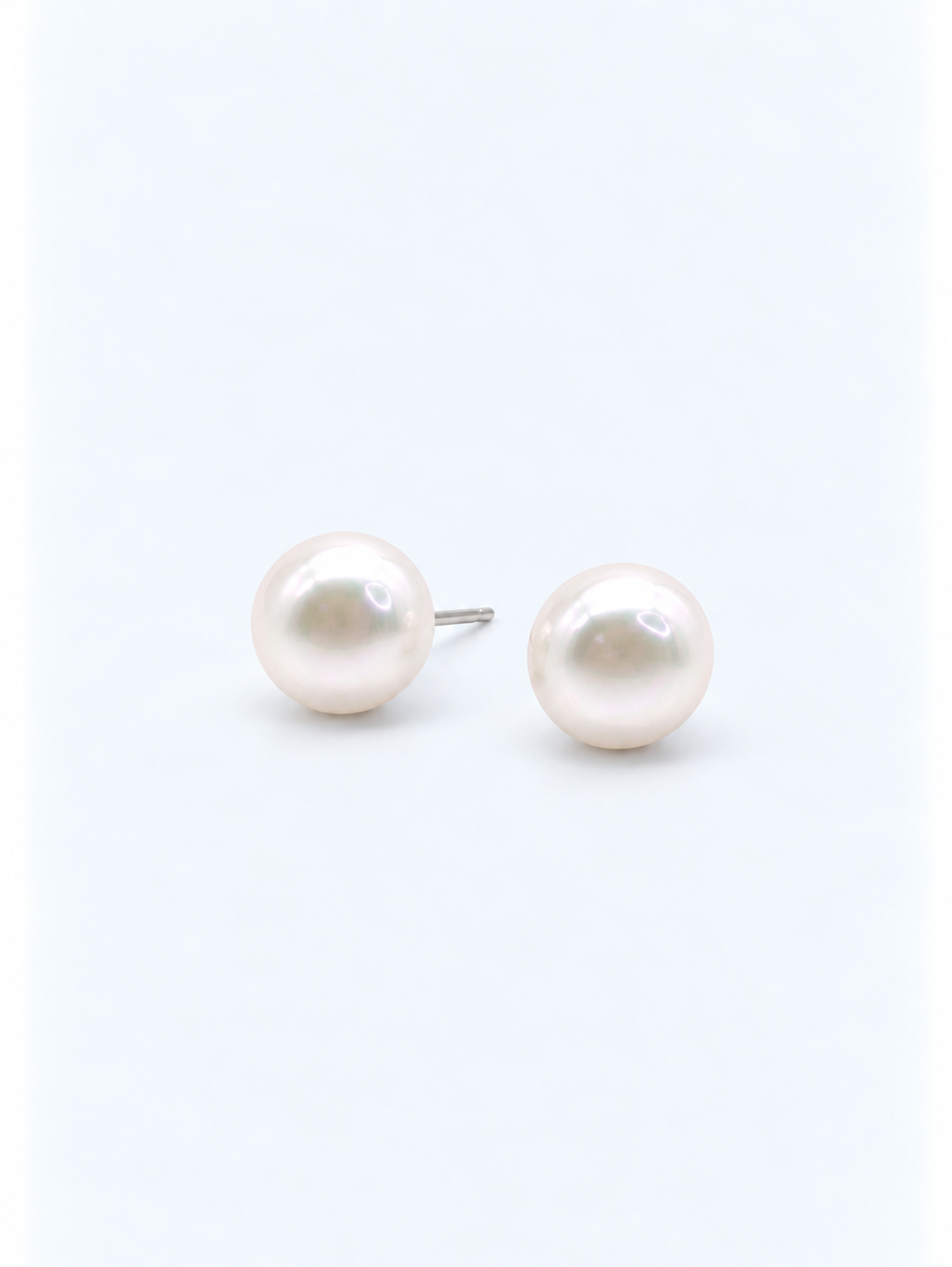 EVERYDAY BUTTON PEARL EARRINGS