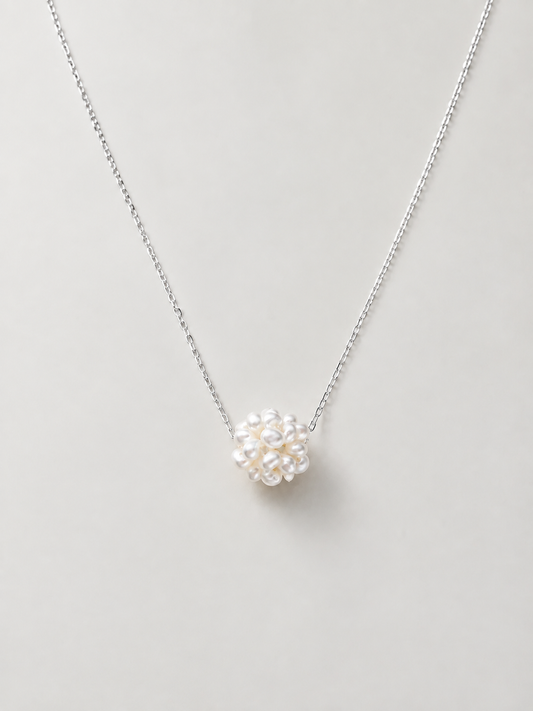 HANDMADE WEAVE WHITE PEARL BALL CLUSTER PENDANT  NECKLACE