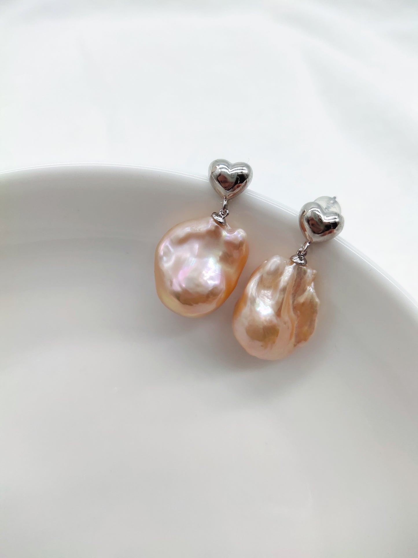 CHAMPAGNE BAROQUE PEARL EARRINGS