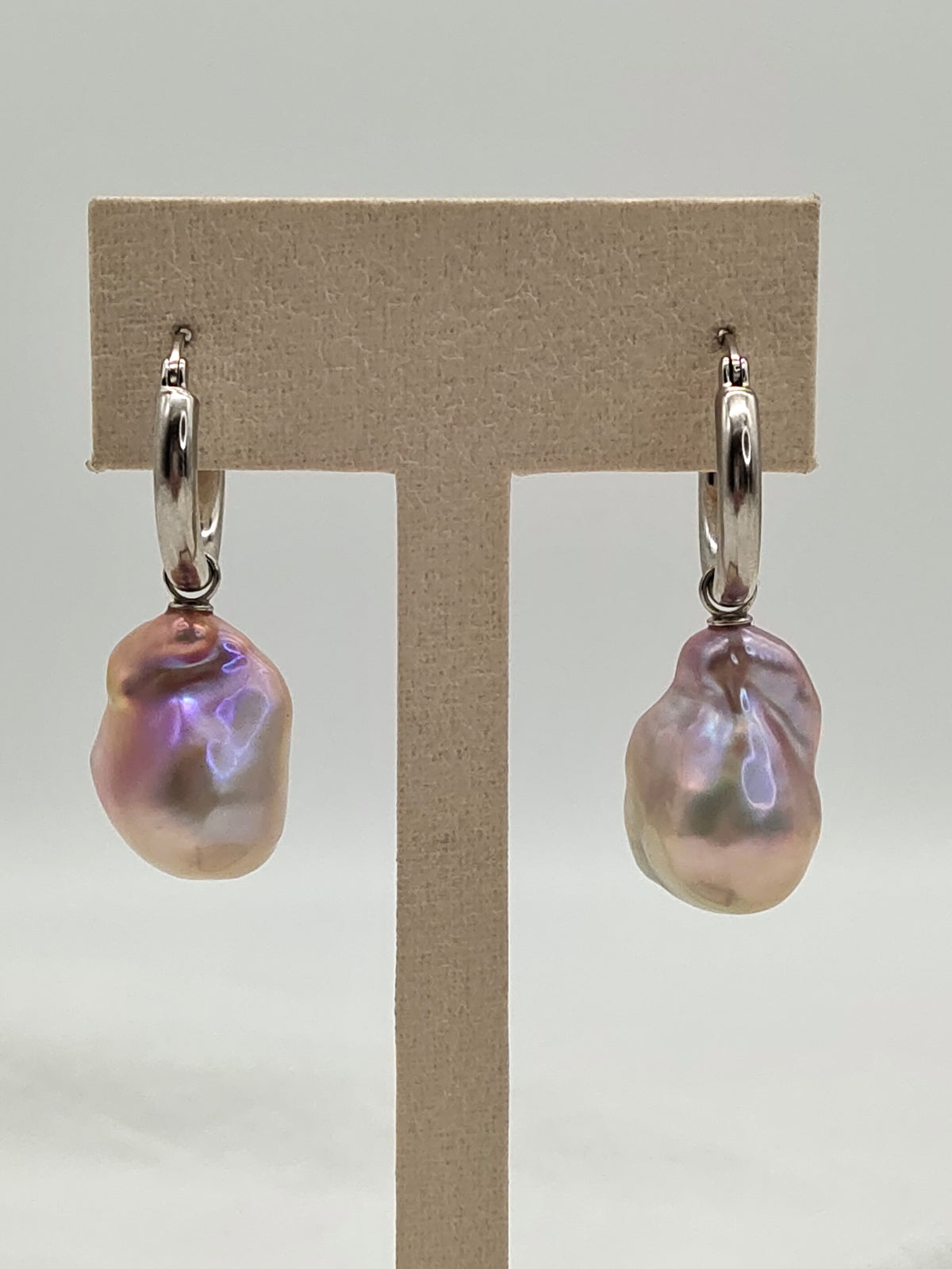 FRESHWATER BAROQUE PEARL DROP EARRINGS WITH METAL LOOP - SILVER
