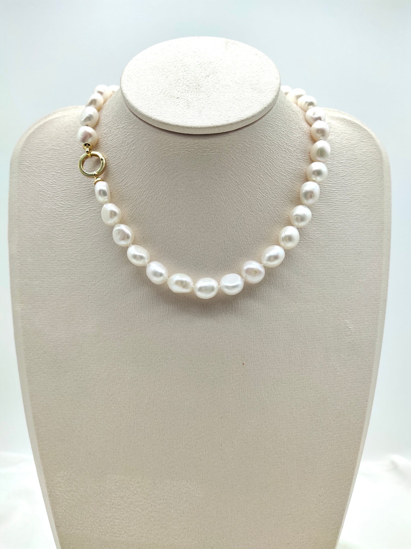 BAROQUE PEARL CHOKER NECKLACE