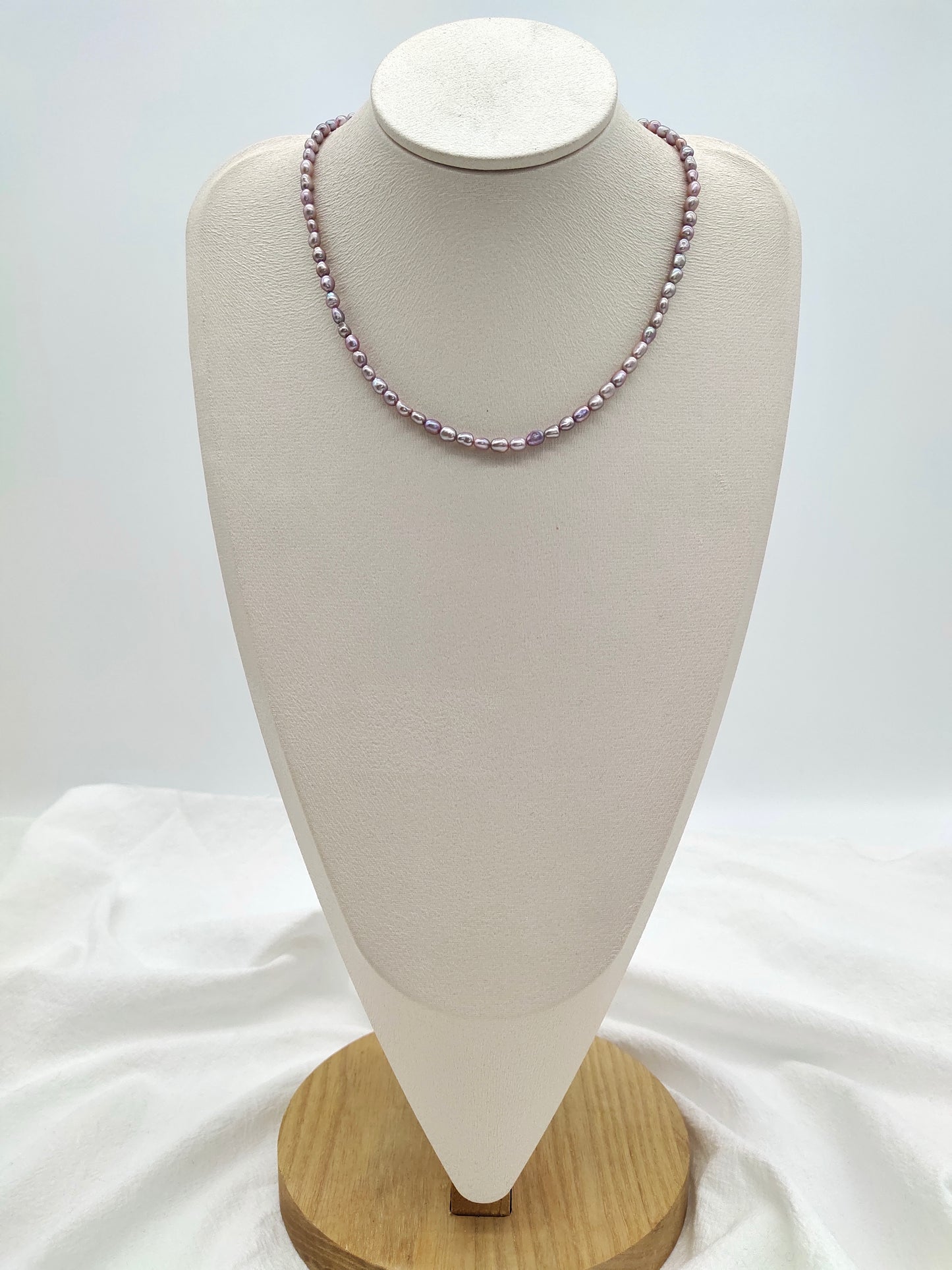 JACARANDA BABY RICE PEARL NECKLACE