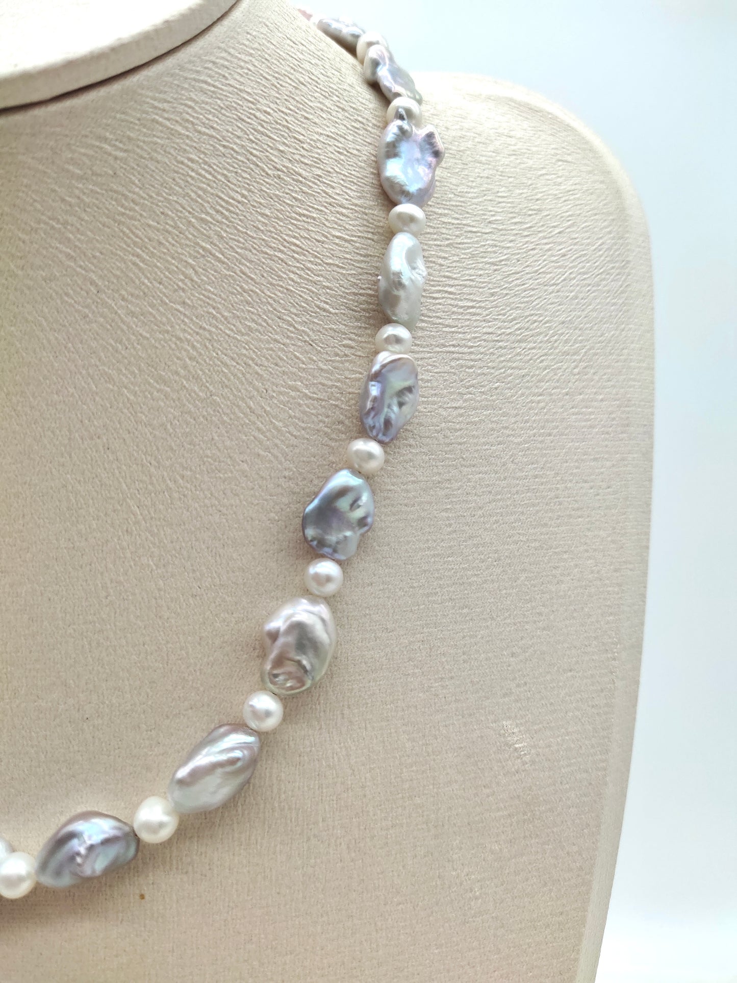 IRIDESCENT FRESHWATER KESHI PEARL NECKLACE