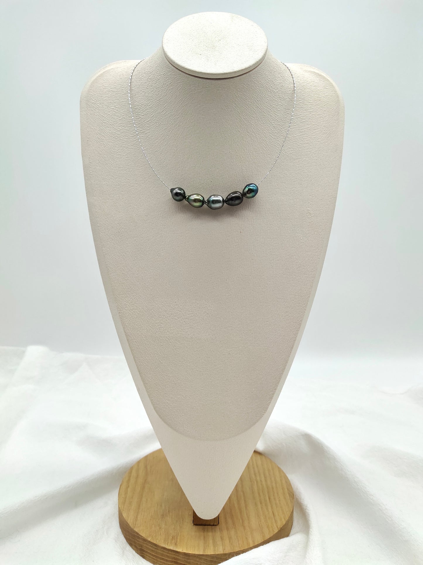 TAHITIAN PEARL NECKLACE