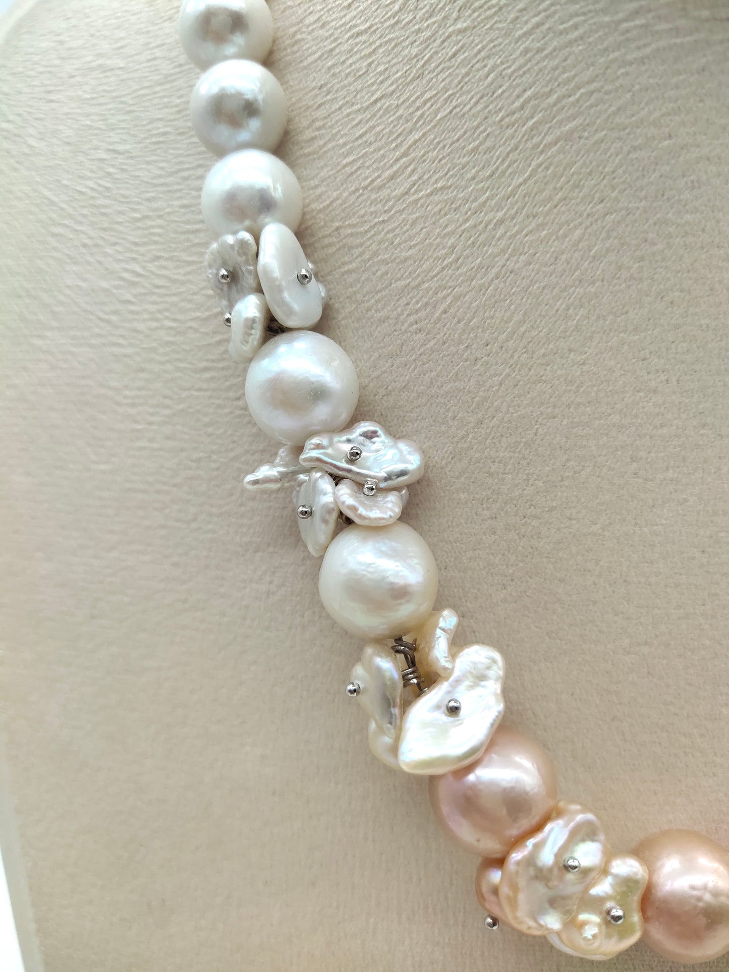 baroque pearl necklace