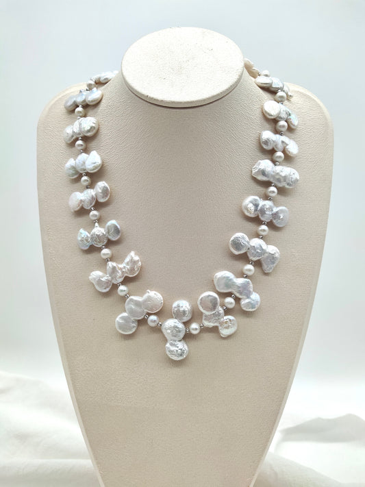 ICONIC COIN PEARL NECKLACE