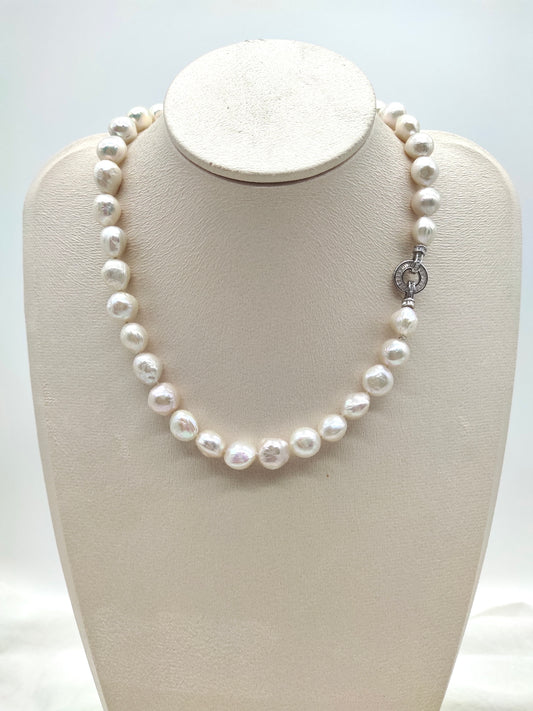 RIPPLE FRESHWATER PEARL NECKLACE