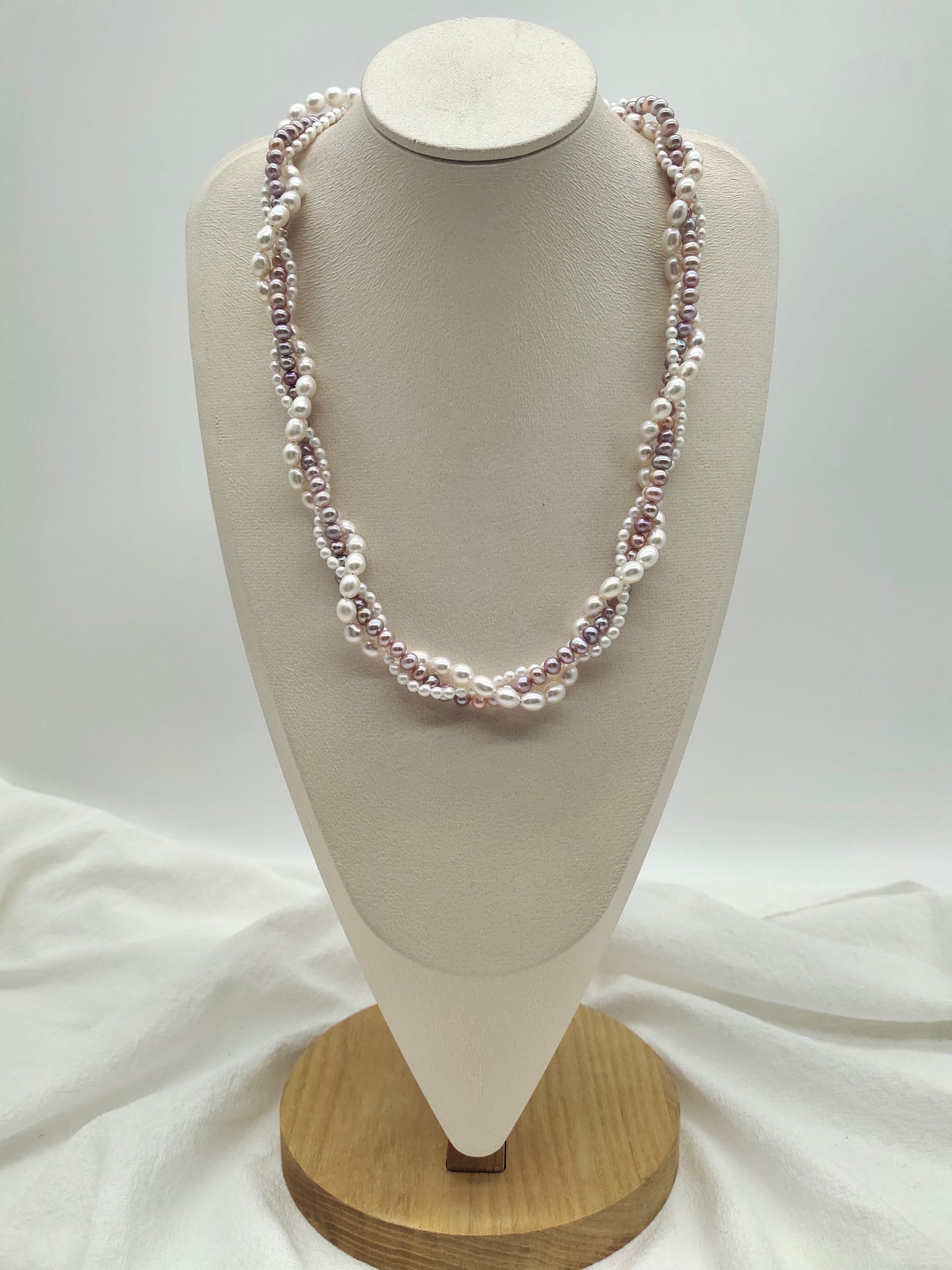 PINK TWIST PEARL NECKLACE - LONG