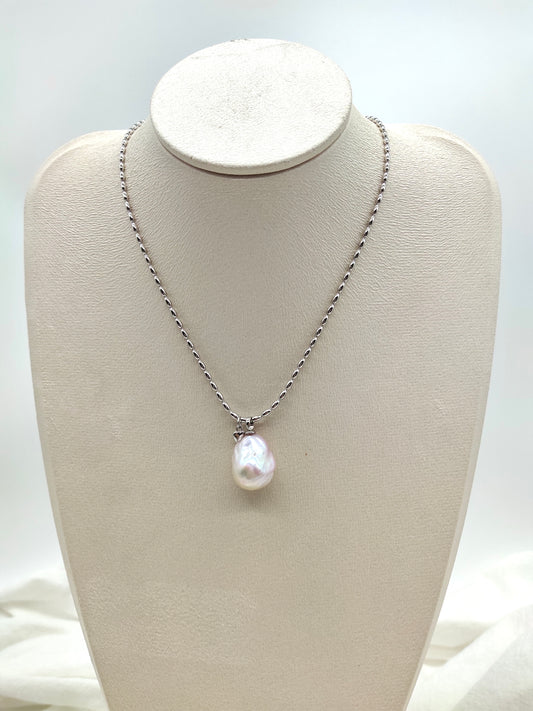 LIGHT PINK COLOUR BAROQUE PEARL PENDANT