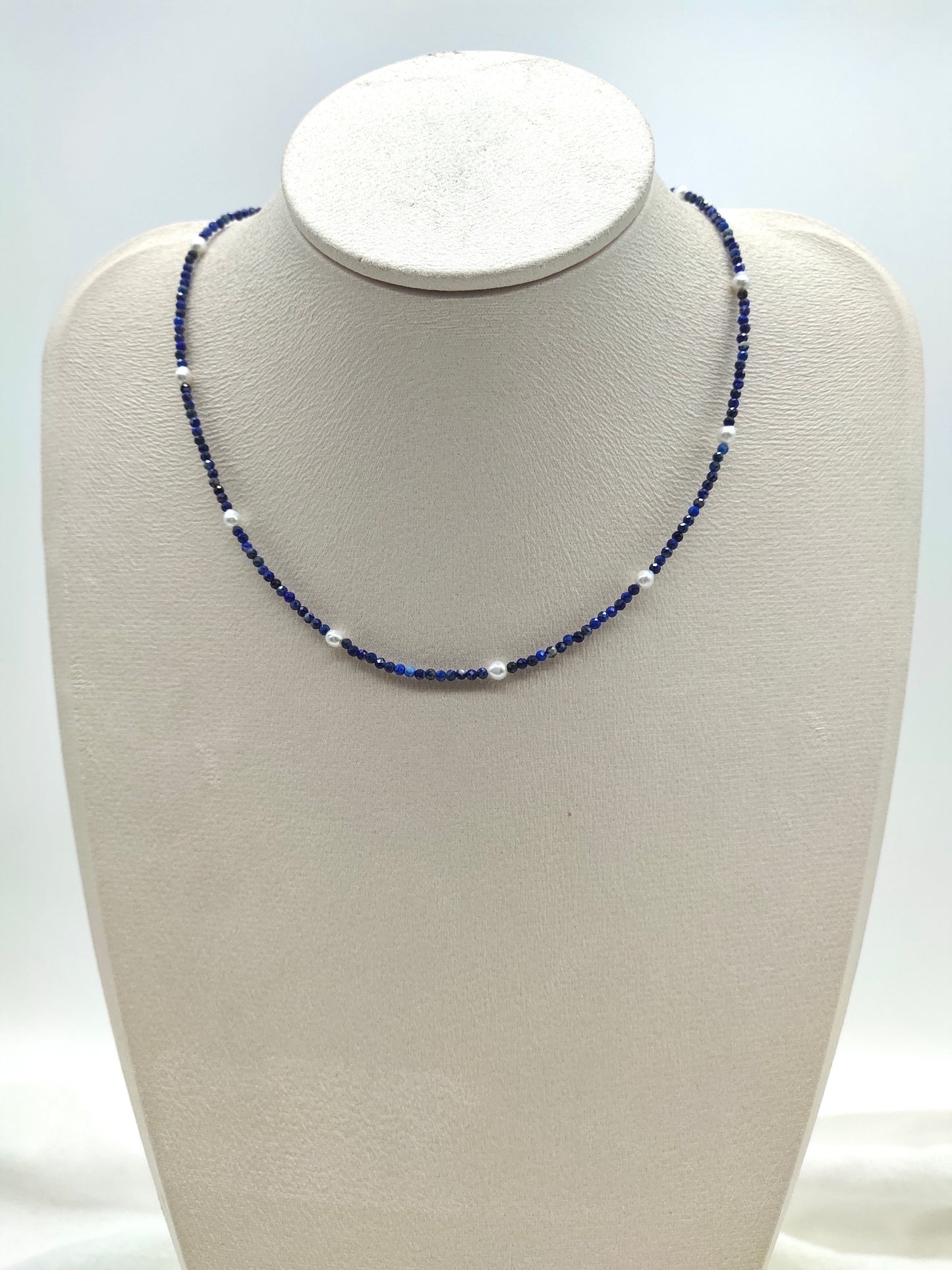 NATURAL LAPIS LAZULI WITH FRESHWATER PEARL NECKLACE