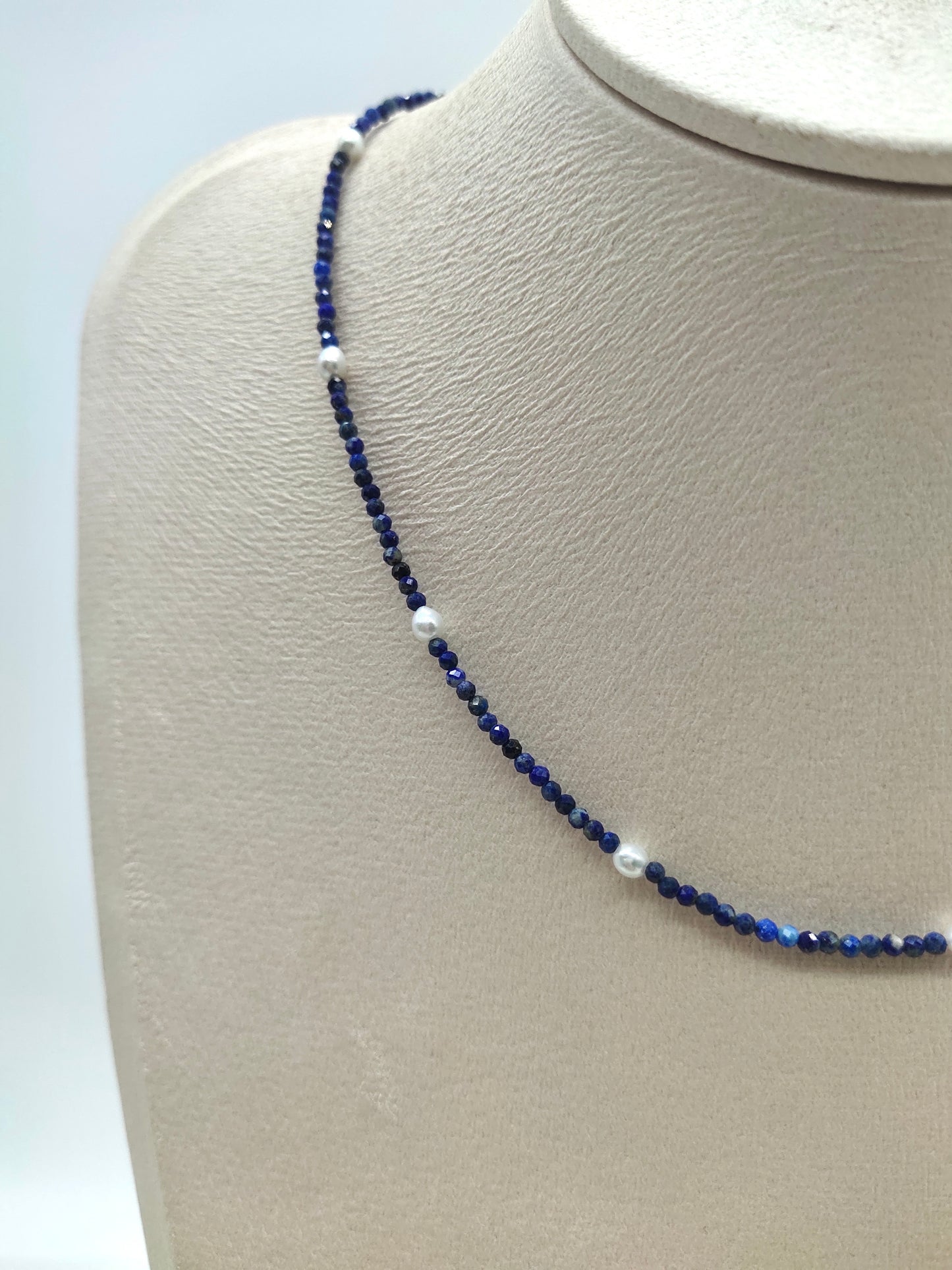 NATURAL LAPIS LAZULI WITH FRESHWATER PEARL NECKLACE