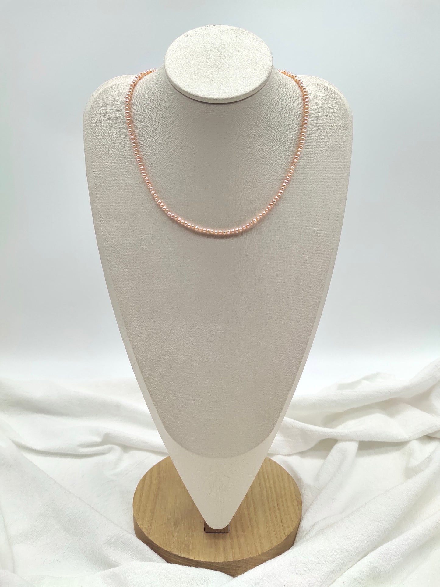 MINI FRESHWATER KESHI PEARL NECKLACE