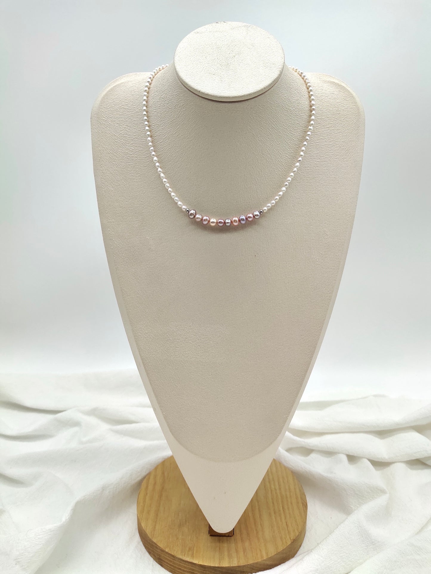 JACARANDA FRESHWATER PEARL NECKLACE