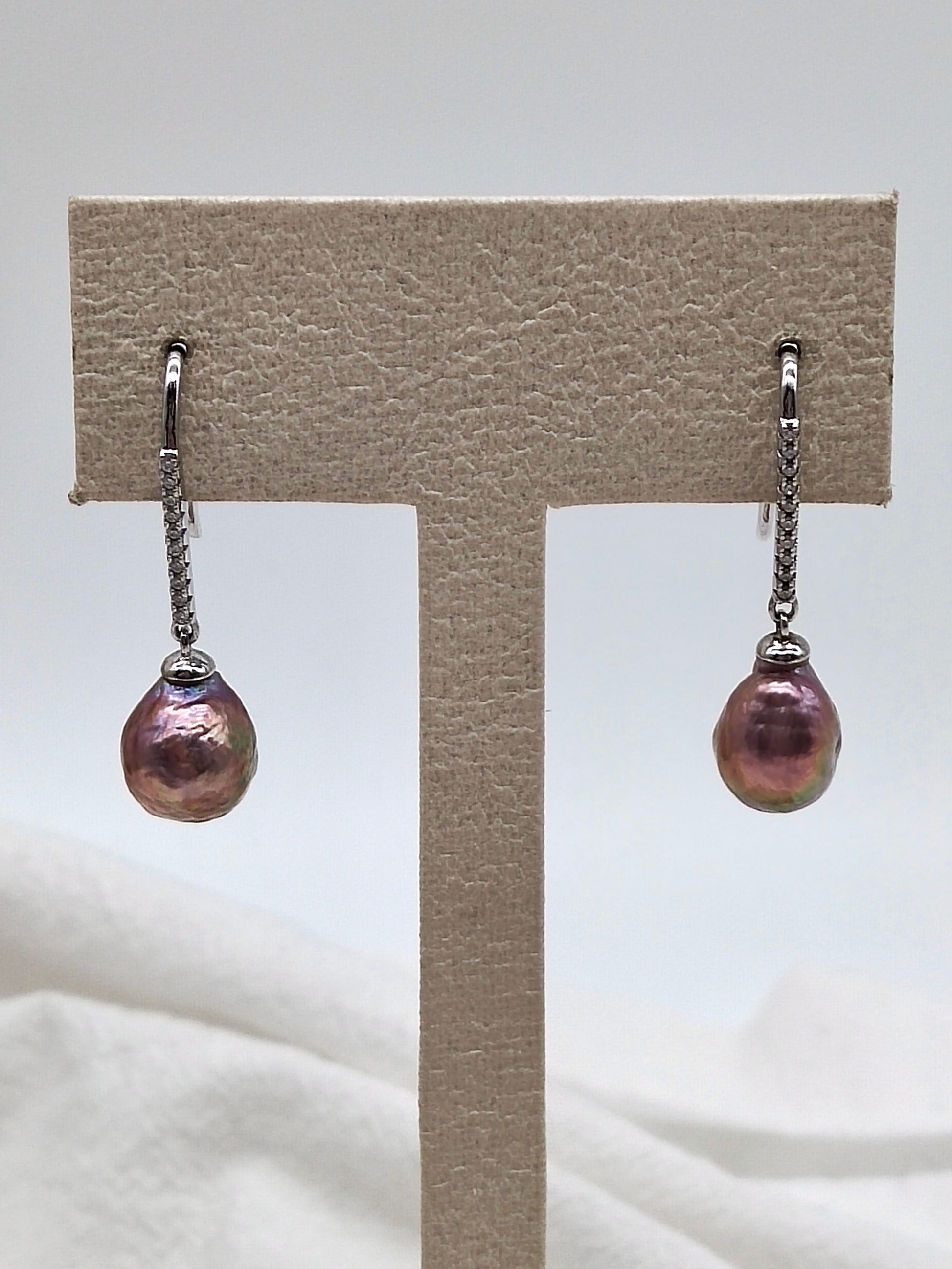 IRIDESCENT RIPPLE PEARL EARRINGS