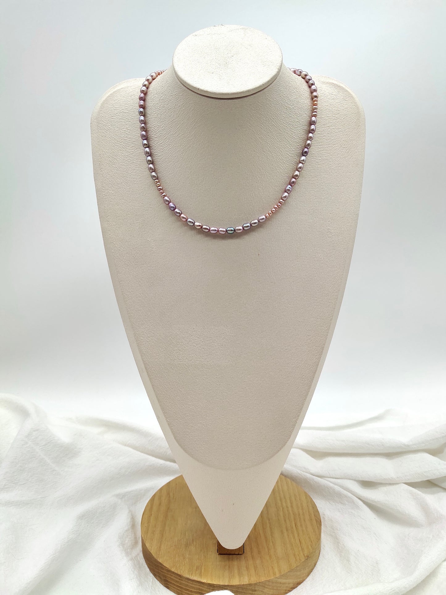 JACARANDA BABY RICE PEARL NECKLACE