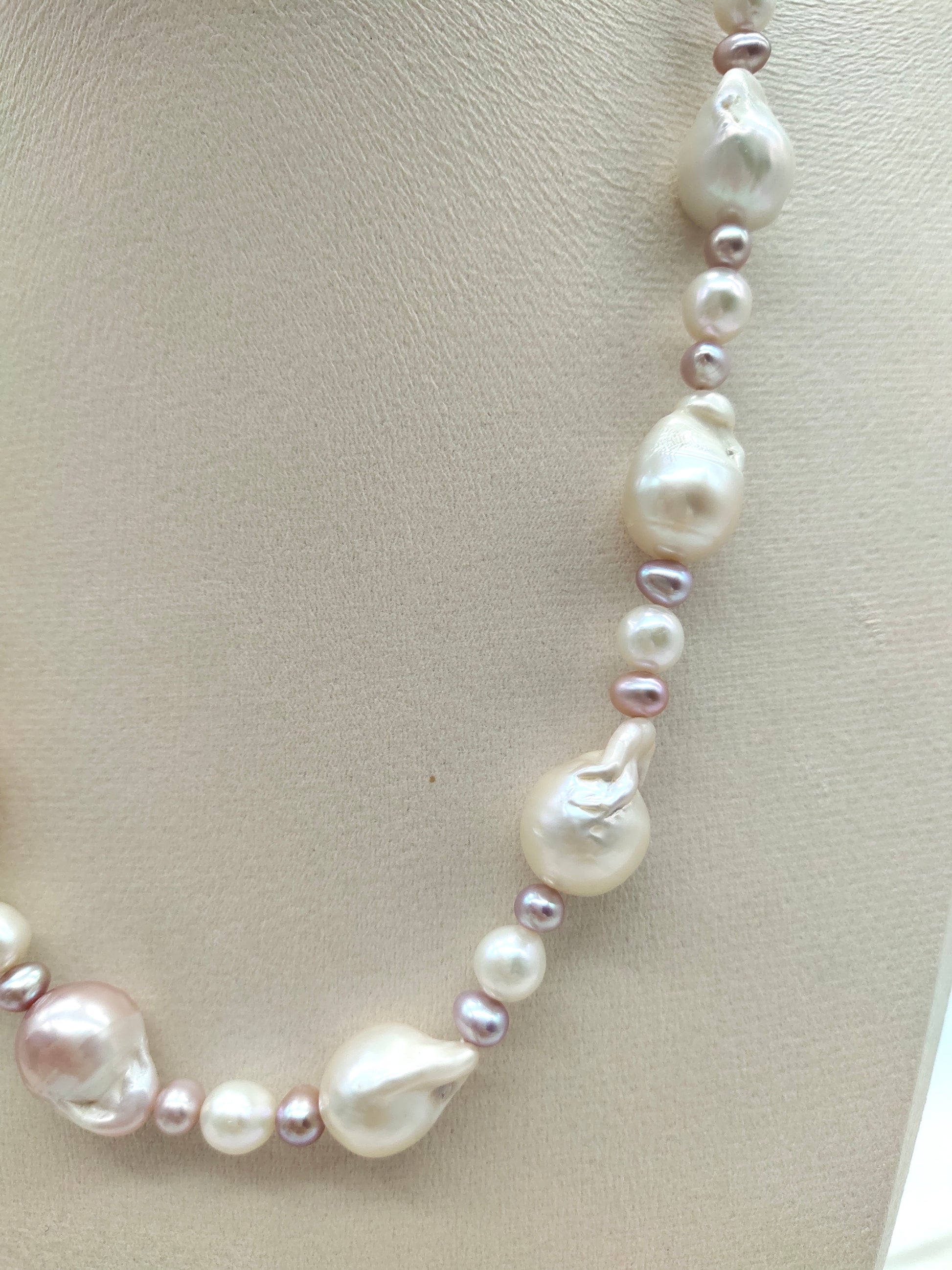 COLOURFUL LARGE BAROQUE PEARL NECKLACE