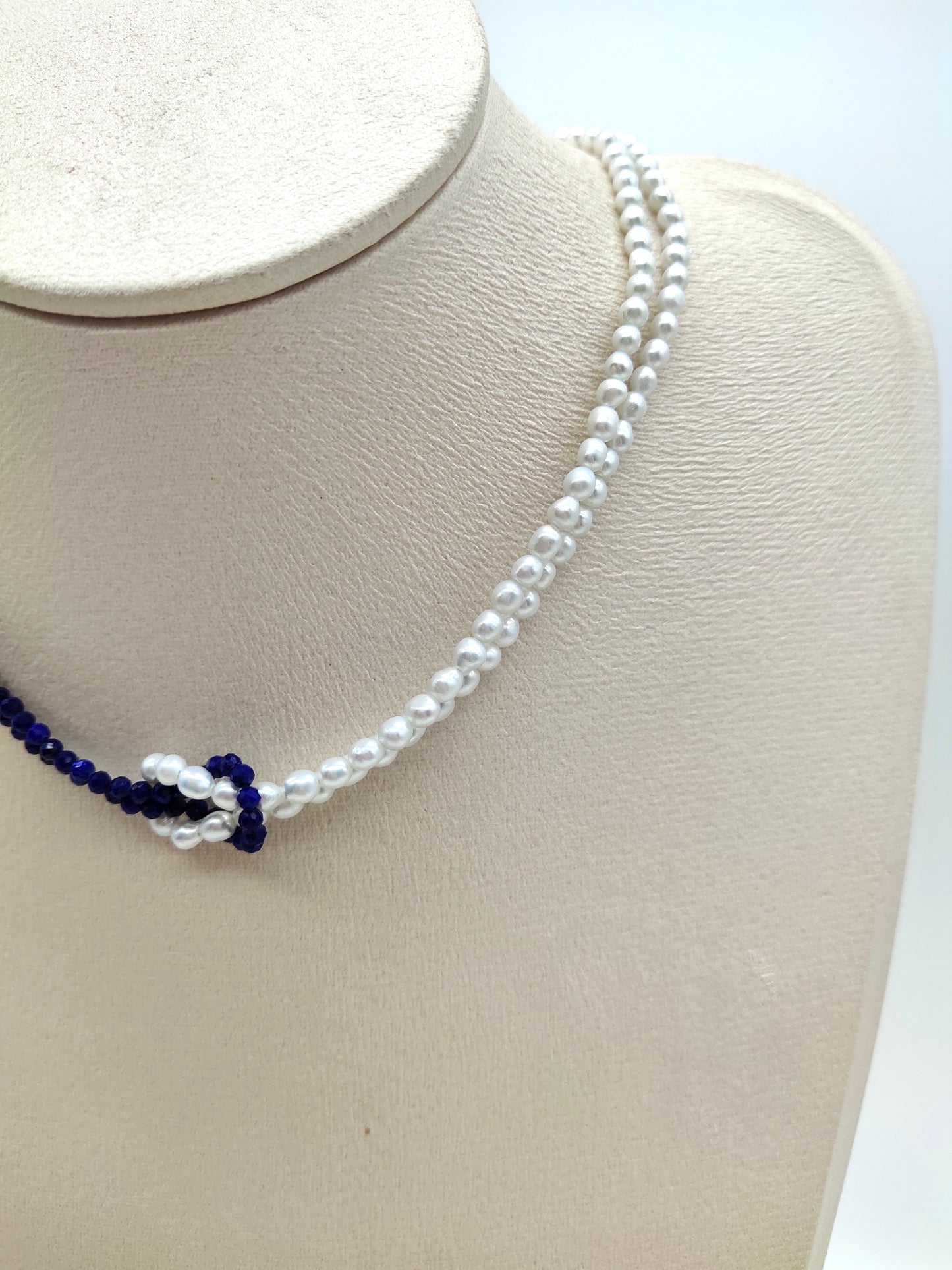 NATURAL LAPIS LAZULI WITH FRESHWATER PEARL NECKLACE