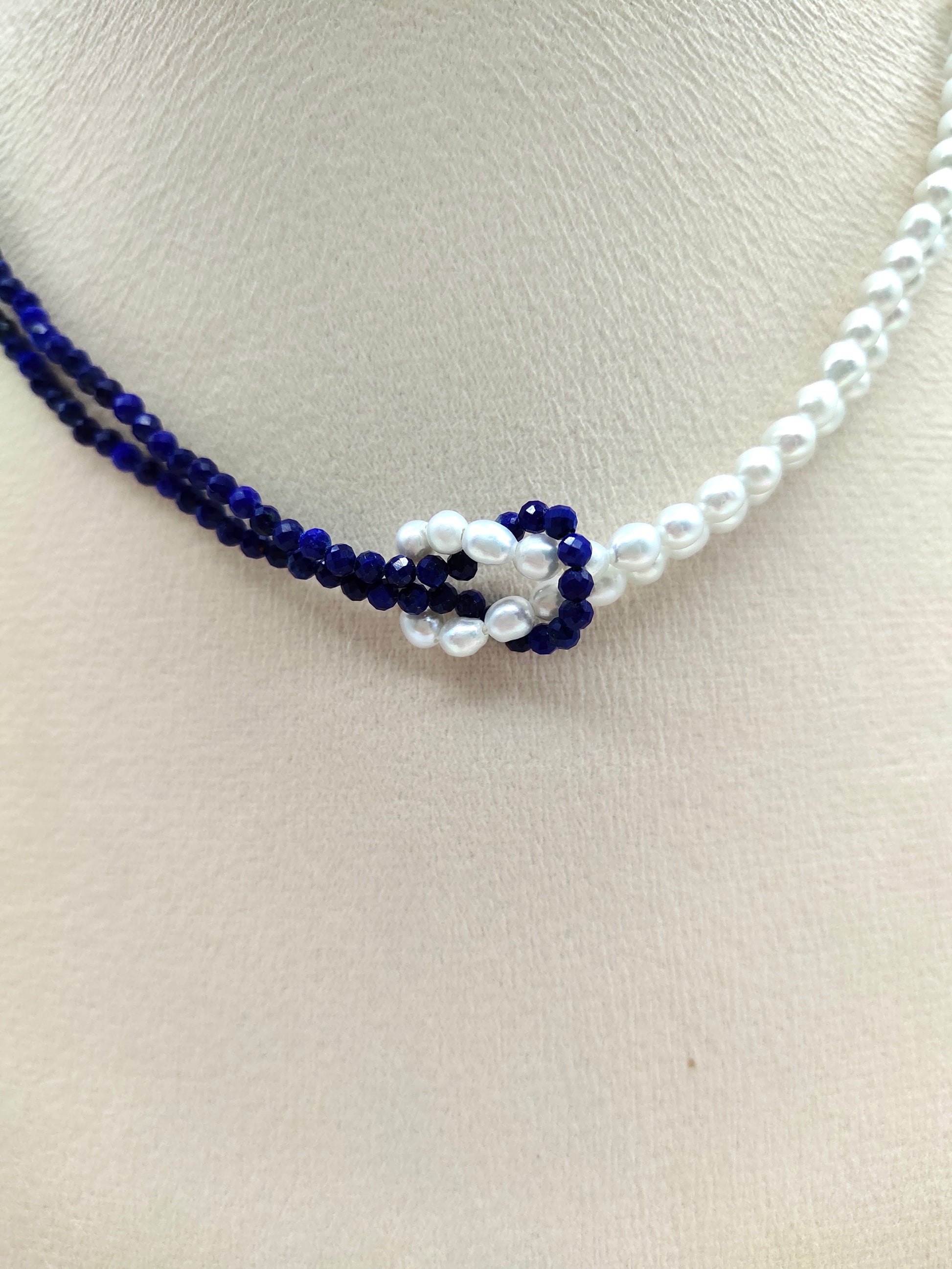 NATURAL LAPIS LAZULI WITH FRESHWATER PEARL NECKLACE