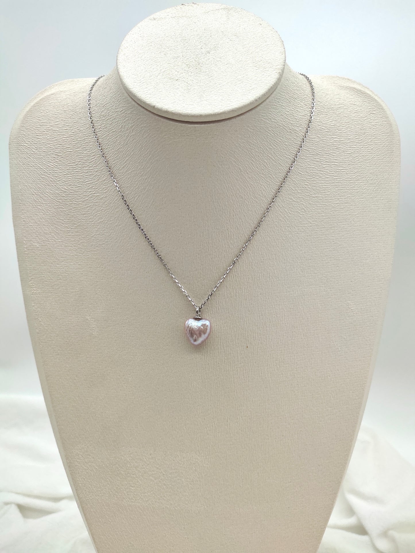 PINK COLOUR LOVE HEART PEARL PENDANT