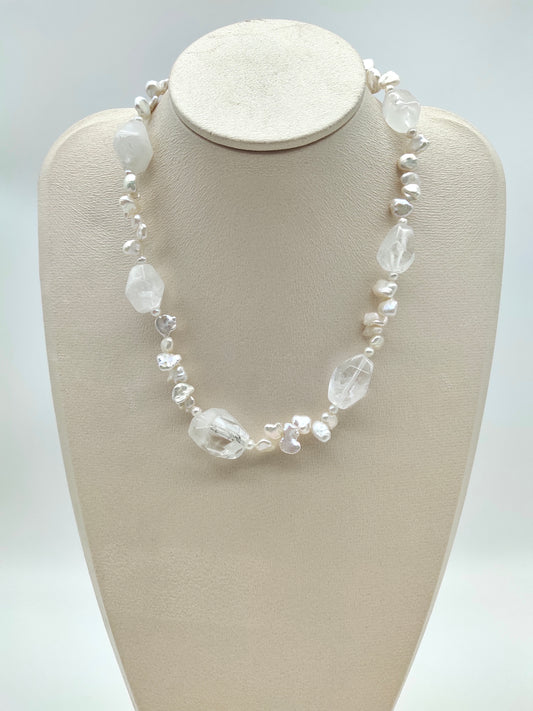 KESHI PEARL WITH WHITE CRYSTAL QUARTZ NECKLACE