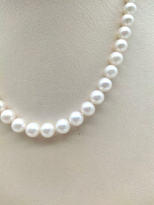 CLASSIC FRESHWATER ROUND PEARL NECKLACE