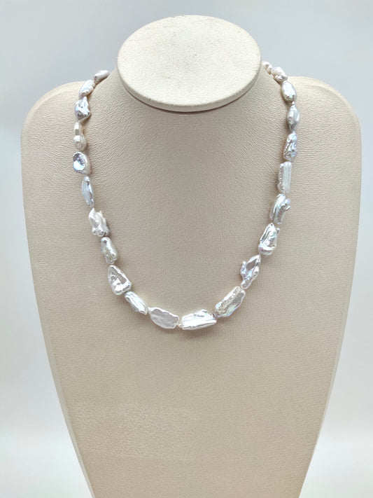 IRIDESCENT FRESHWATER KESHI PEARL NECKLACE