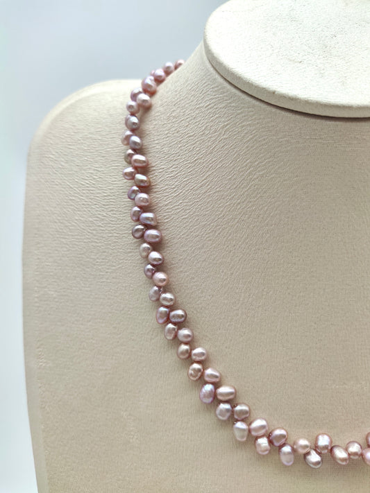 MINI PINK PEARL NECKLACE