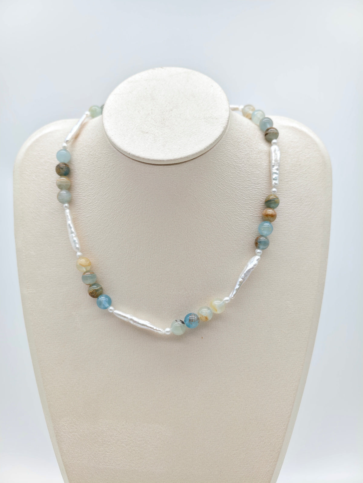 BLUE CALCITE NECKLACE WITH FRESHWATER PEARL