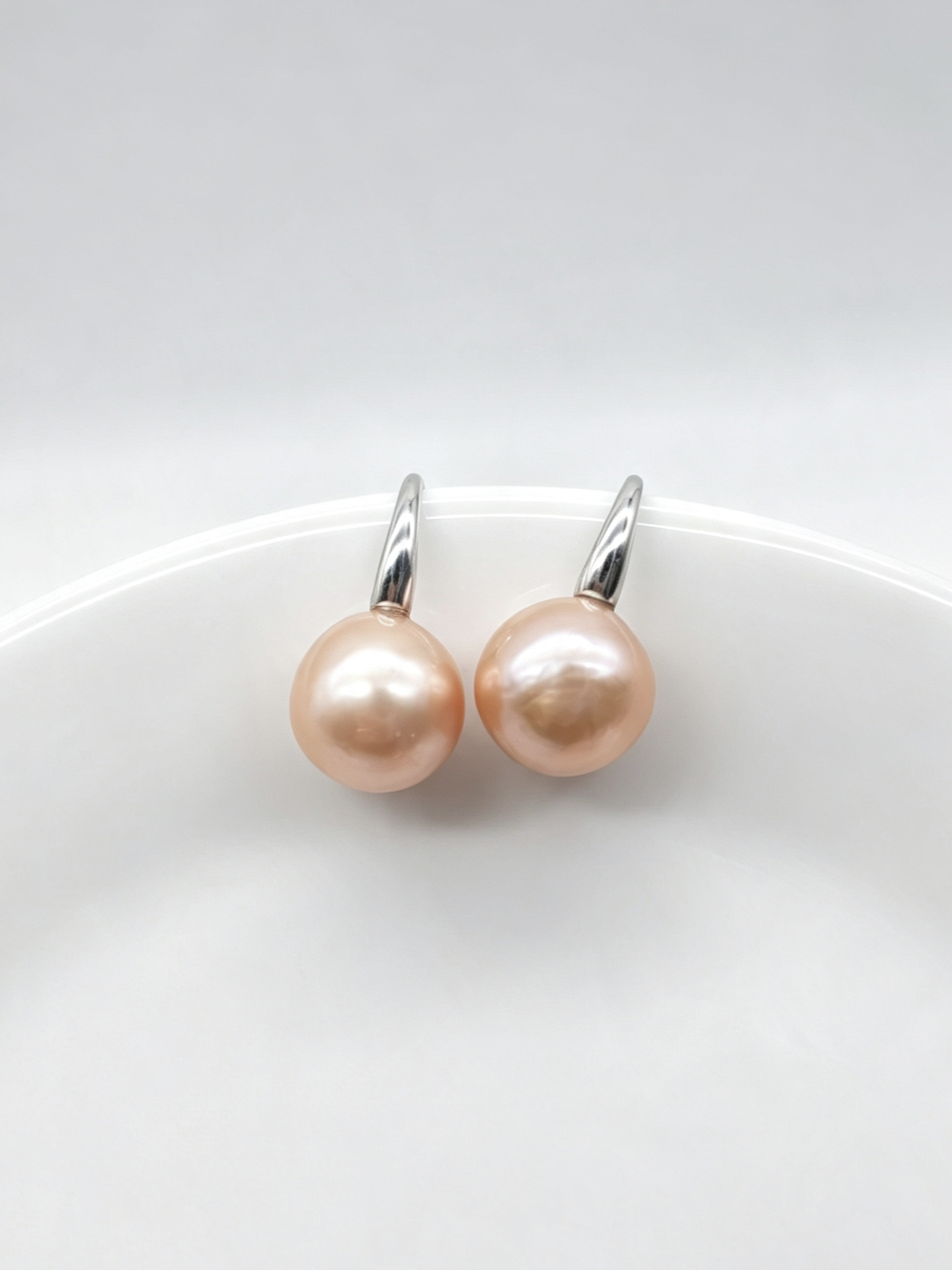NATURAL PEACH COLOUR PEARL EARRINGS