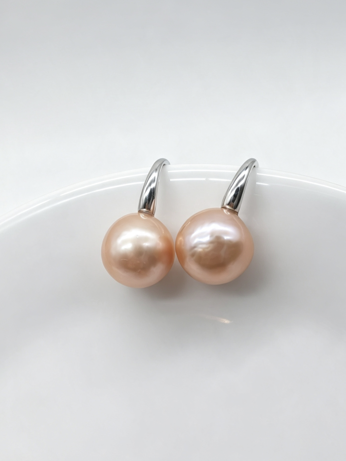 NATURAL PEACH COLOUR PEARL EARRINGS