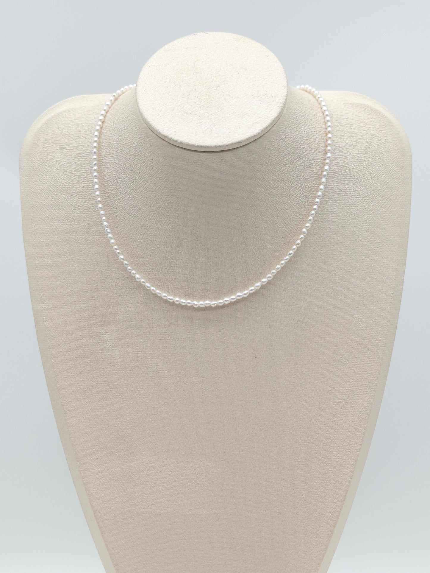 BABY RICE PEARL NECKLACE
